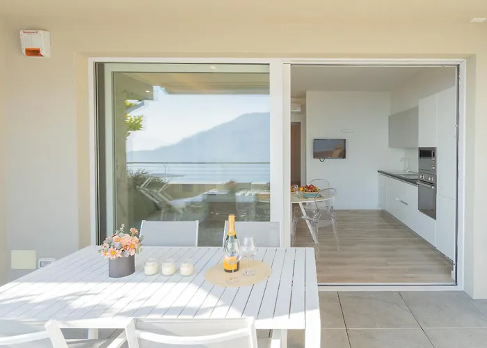 Valarin Luxury & Wellness, By Rent Διαμέρισμα *